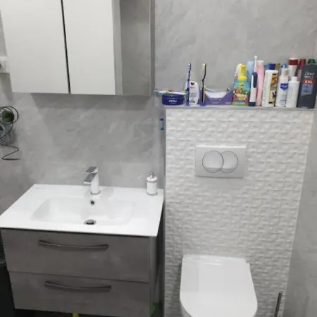 Apartman Andrea Solin